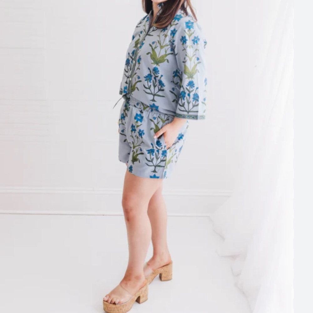Heart of Grace Designs Boutique Iris 2p Floral Shirt and Shorts Set XL NWT - Picture 2 of 9